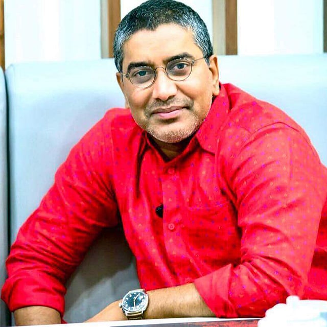 <strong>VA Shrikumar Menon</strong>