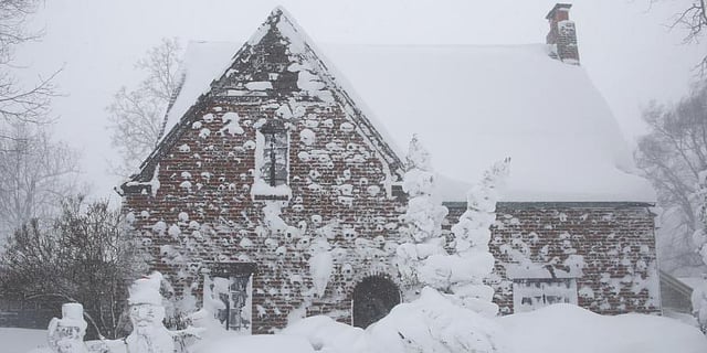 A battering winter storm has knocked out power to hundreds of thousands of homes homes and businesses across the United States on Saturday.(Photo | AP)