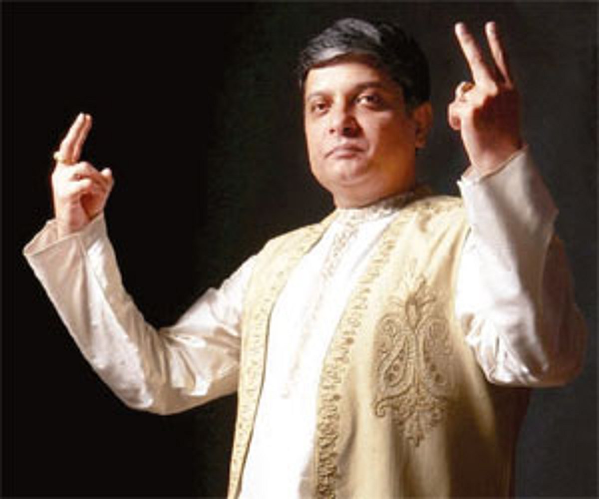 Shaarangdev Pandit Synchronised symphony