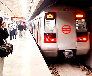 Delhi Metro coach derails; engineer suspended