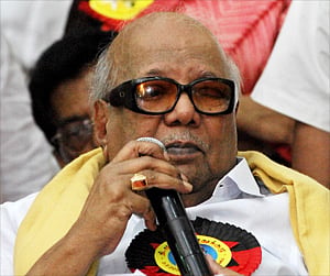 Karunanidhi takes a dig at Rama\'s birthplace