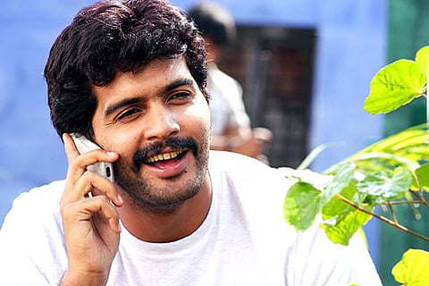 Vinay Rai Actor 60 Photos - Moonagedaydream.film