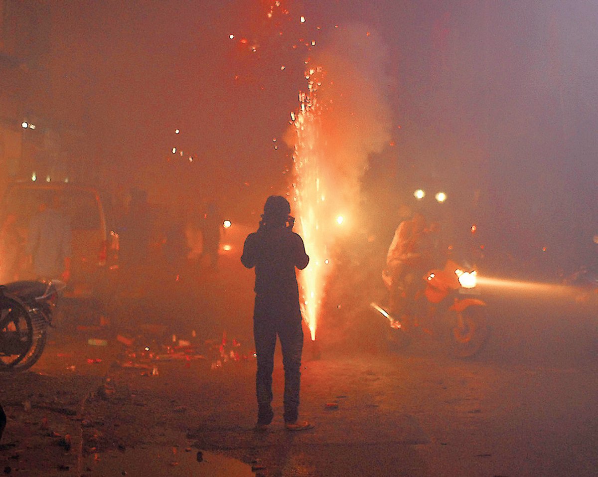 Varanasi cracker factory explosion toll increases to six