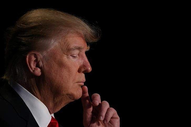 US President Trump's border wall models take shape in San Diego