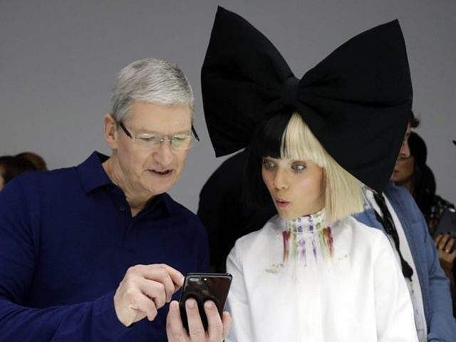 Apple might soon become world's first trillion dollar company