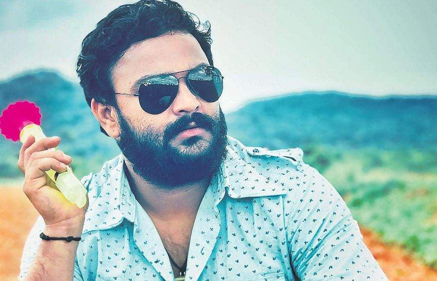 Ashwin Rao Actor 60 Photos - Moonagedaydream.film