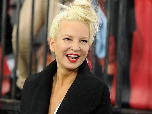 Singer Sia suffering from neurological disease