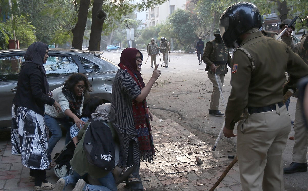 No bullet fired by Delhi police during protests at Jamia: MHA officials