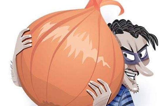 Puducherry man tries to steal onion, gets roughed up
