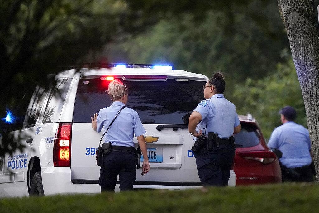 'Tragedy': St. Louis police officer dies after being shot by gunman