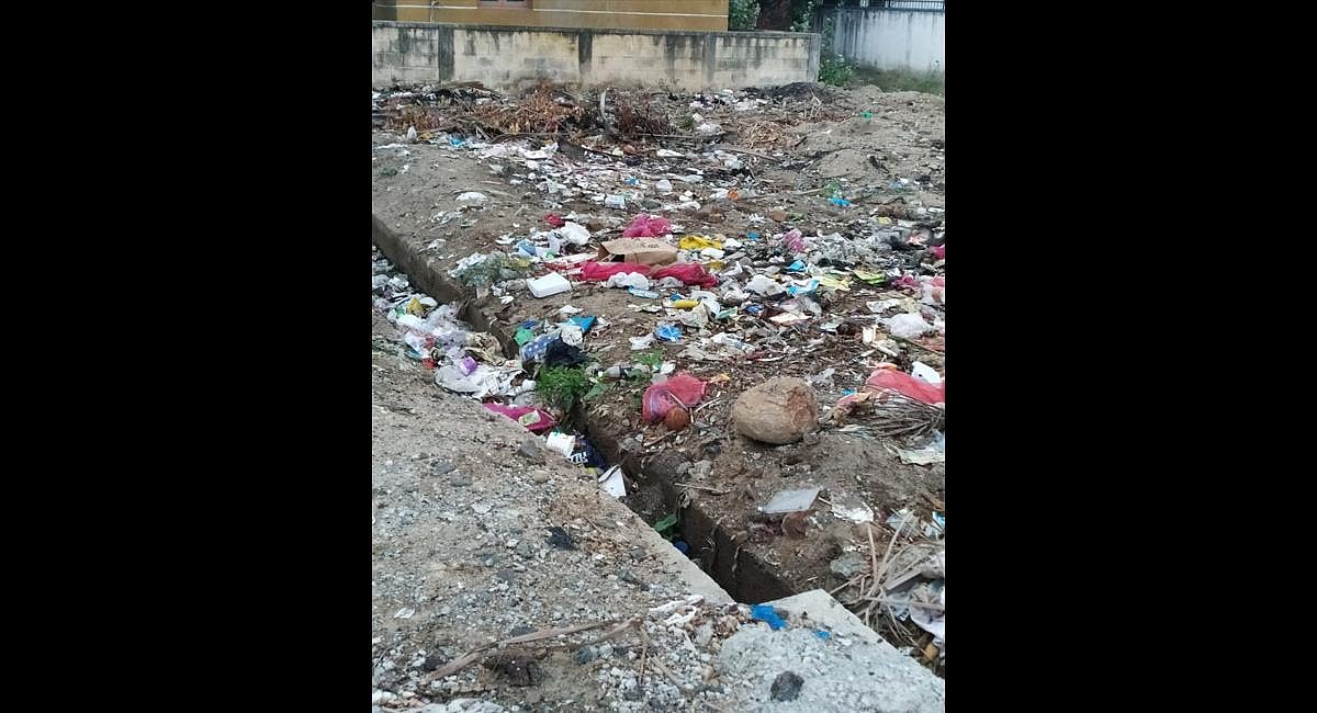 Irregular garbage collection irks local residents