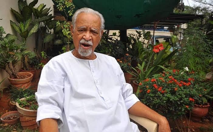 Senior CPI leader Narsing Rao who took part in Telangana armed struggle ...