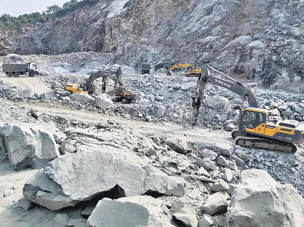 Mines department to inspect if power lines pass through Tiruppur quarry