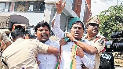 BJP workers arrested over protest against inspector in Telangana