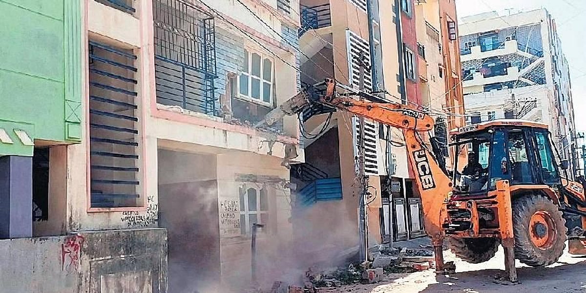 Bbmp Auto BBMP bulldozers back in action after 1.5 months