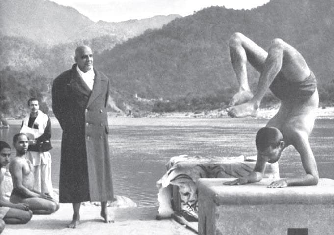 洋書 Swami Vishnudevananda Swamiji Said [1w] 洋書 Swami Vishnudevananda Swamiji Said [1w] Swamiji - A