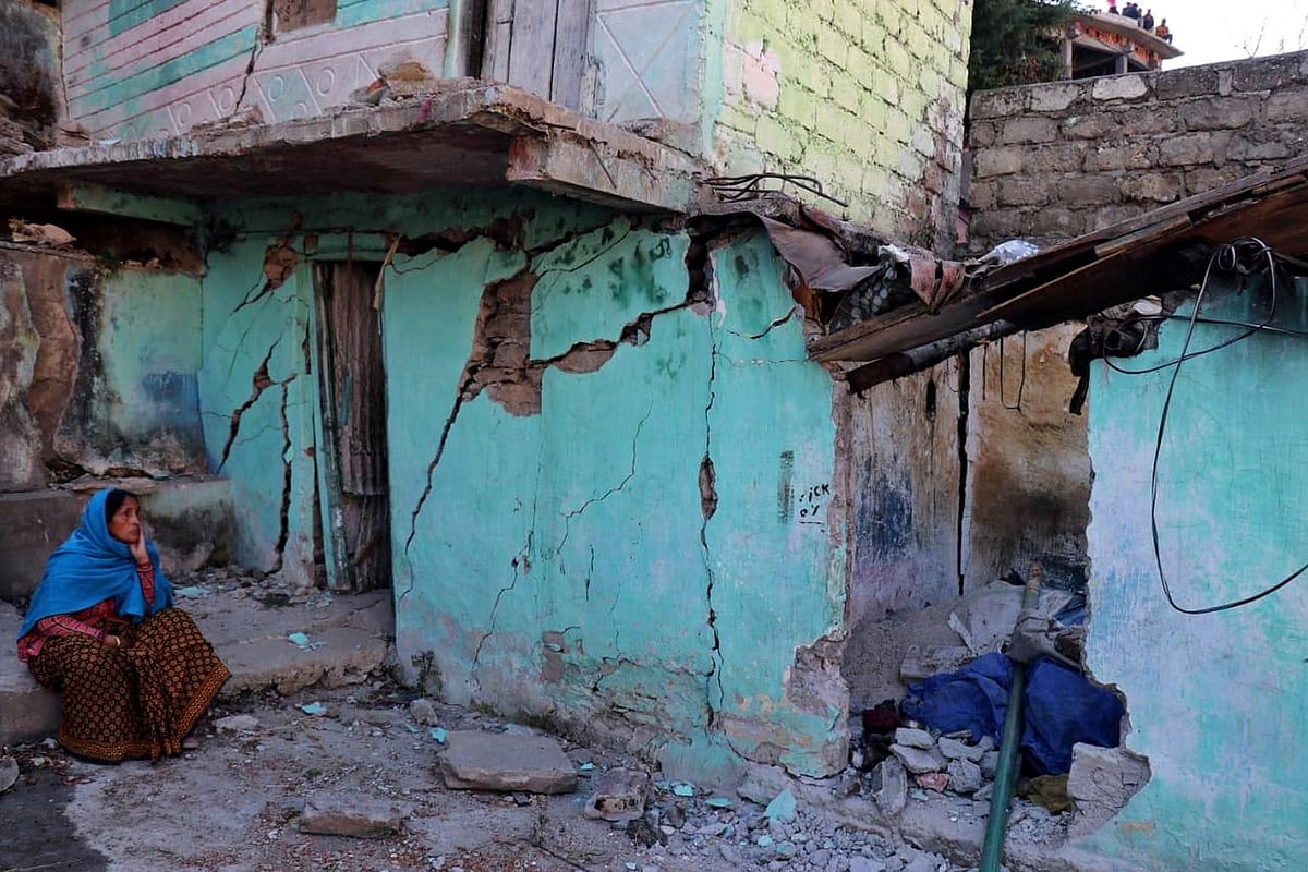 336P4UC-preview.jpg?w=1200&h=