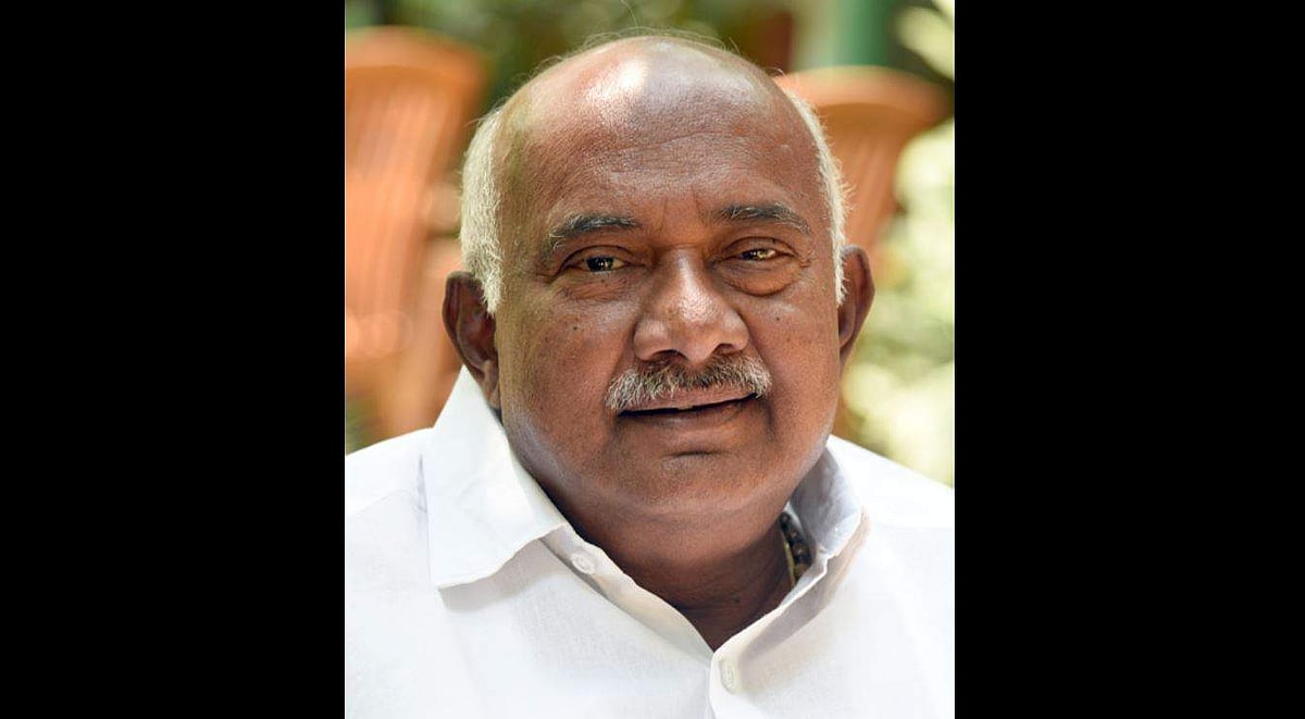 Vishwanath gives up idea to join Congress for now