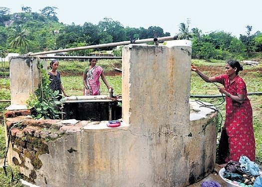 Despite borewells and tanks, Vellore hamlets must rely on open wells