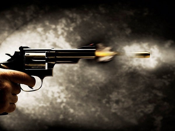 Three arrested for firing outside businessman's home in Delhi; one injured attempting to flee custody