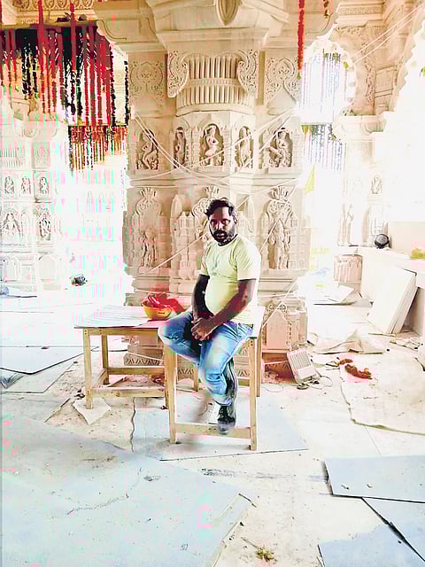 Muttanna Alawandi of Gajendragad at work at the Ram Mandir in Ayodhya