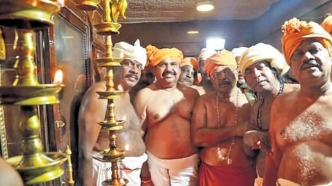 AIADMK general secretary Edappadi K Palaniswami at Swamithoppu Ayya Vaikundar Thalamai Pathi in Kanniyakumari on Monday.