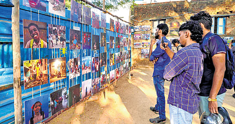 300+ photographs were featured in the ‘Engal Therukkal Engal Kadhaigal’ (Our Streets Our Stories) exhibition