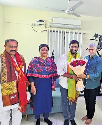 Telangana Assembly Speaker Gaddam Prasad felicitates newly elected MLCs Balmoor Venkat and Mahesh Goud on Monday. AICC state in-charge Deepa Dasmunshi is also seen