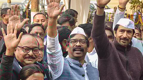 Jharkhand Chief Minister Hemant Soren with JMM MLAs after paying tribute to Mahatma Gandhi on his death anniversary, in Ranchi.