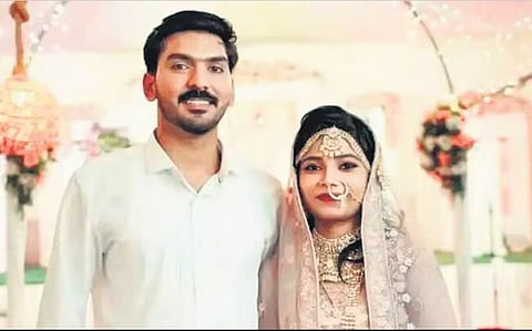 Mofiya Parveen Dilshad with Muhammed Suhail.