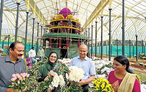 Horticulture officials at Lalbagh in Benagluru on Tuesday.