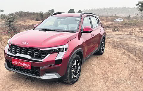 The new Sonet is quite an improvement over the old one in terms of features.