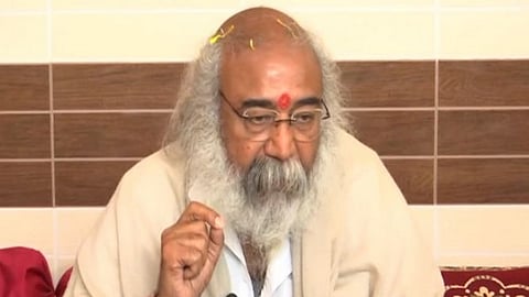 Acharya Pramod Krishnam.