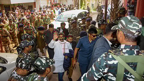 Former chief minister of Jharkhand Hemant Soren being taken by ED officials.