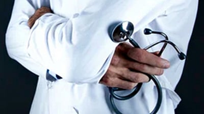 Health Minister Veena George on Saturday said differences of opinion over location should not lead to the shelving of the project.