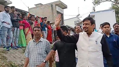 TMC leader Sujit Bose greets the gathering during his visit to Sandeshkhali, in North 24 Parganas district, Saturday.