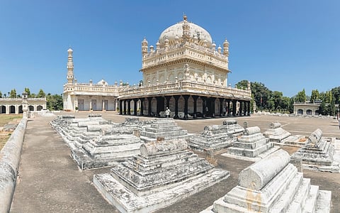 Mysuru Srirangapatna, a new guidebook by the Deccan Heritage Foundation aims to fill a knowledge gap about the two historical places of enormous importance.