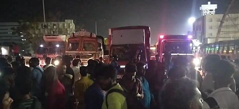 Commuters blocked the GST road in Chennai. 