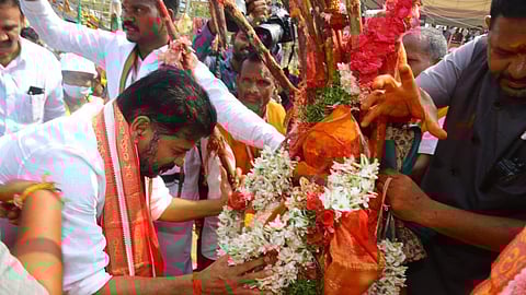 Chief Minister A Revanth Reddy offers prayers to Sammakka-Saralamma at Medaram Friday.