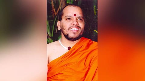 Eshwaranandapuri seer