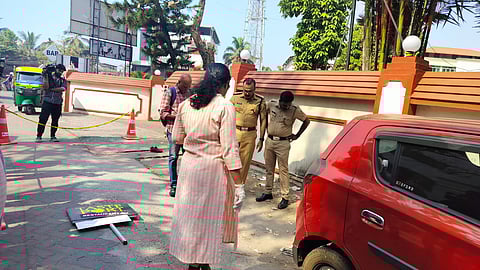 Kochi police probing the firing incident.