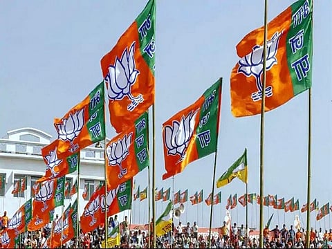 Several candidates are being considered for the Gujarat state president.
