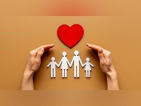 Illustrationd depicting life cover.