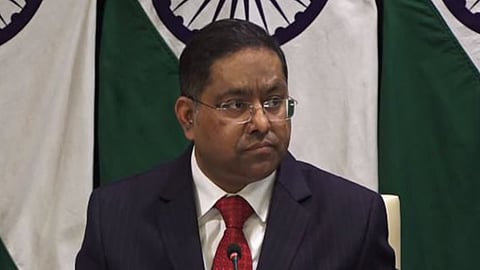 MEA spokesperson Randhir Jaiswal addressing the media.
