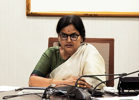 Telangana Chief Secretary Santhi Kumari