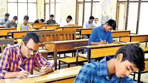 Holding a virtual meeting with the District Collectors and SPs from his camp office on Saturday, Chief Secretary KS Jawahar Reddy took stock of the arrangements made at the examination centres. 