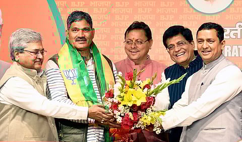 Bhandari, a three-term Congress legislator who was also a minister in the state in the past, joined the BJP in the presence of its senior leaders, including Union Minister Piyush Goyal and the party's national general secretary Dushyant Kumar Gautam.