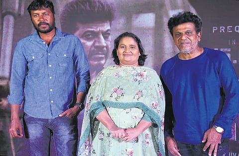 Narthan, Geetha Shivarajkumar, and Shivarajkumar.