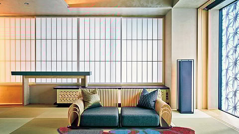 The special aspect of the weaving process here is that the pile carpets are woven with up to 300 knots per square inch, a density that ensures durability.