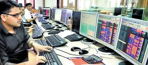 Bajaj Auto, SBI, Vedanta, Hindalco among 25 stocks eligible for T+0 settlement